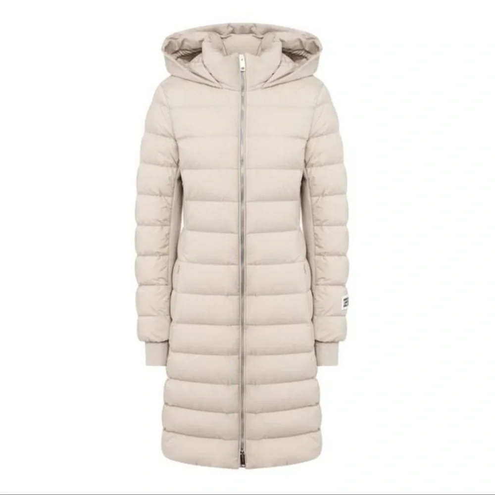 NEW..Burberry slim fit puffer coat NEW - Picture 4 of 10